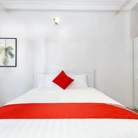 Gis Hotel Nha Trang & Motorbike Rental Exterior photo